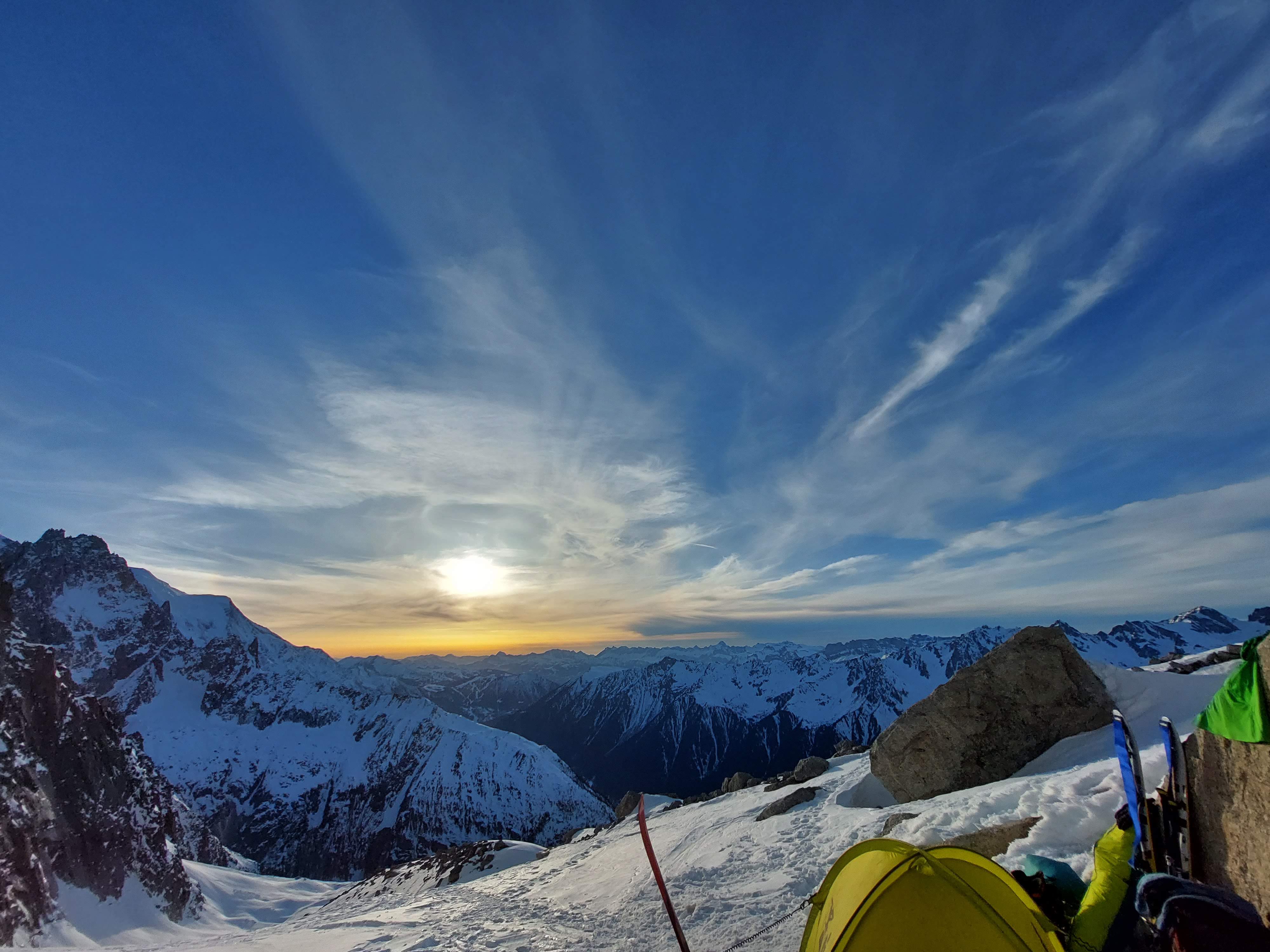 I RAGNI SULL’AIGUILLE DU DRU DALLA VOIE LESUEUR