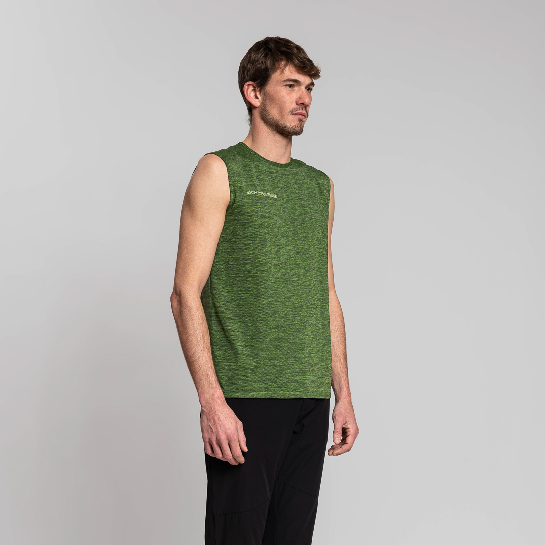 TERMINATOR 2.0 SLEEVELESS MAN TANK