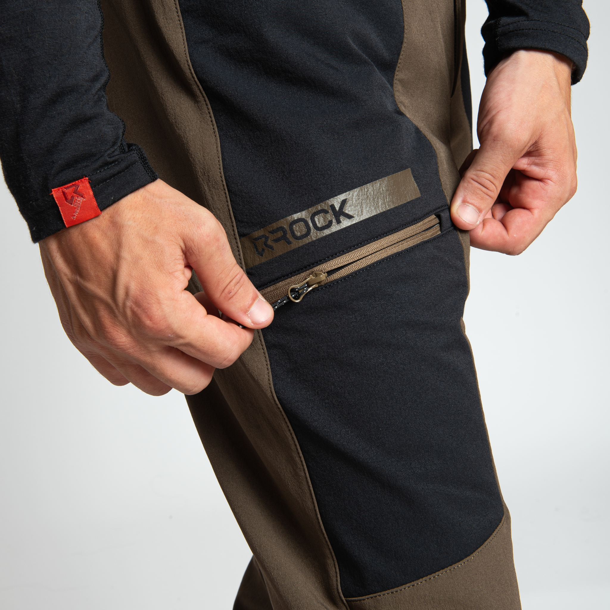 MONSERRATE MAN PANT