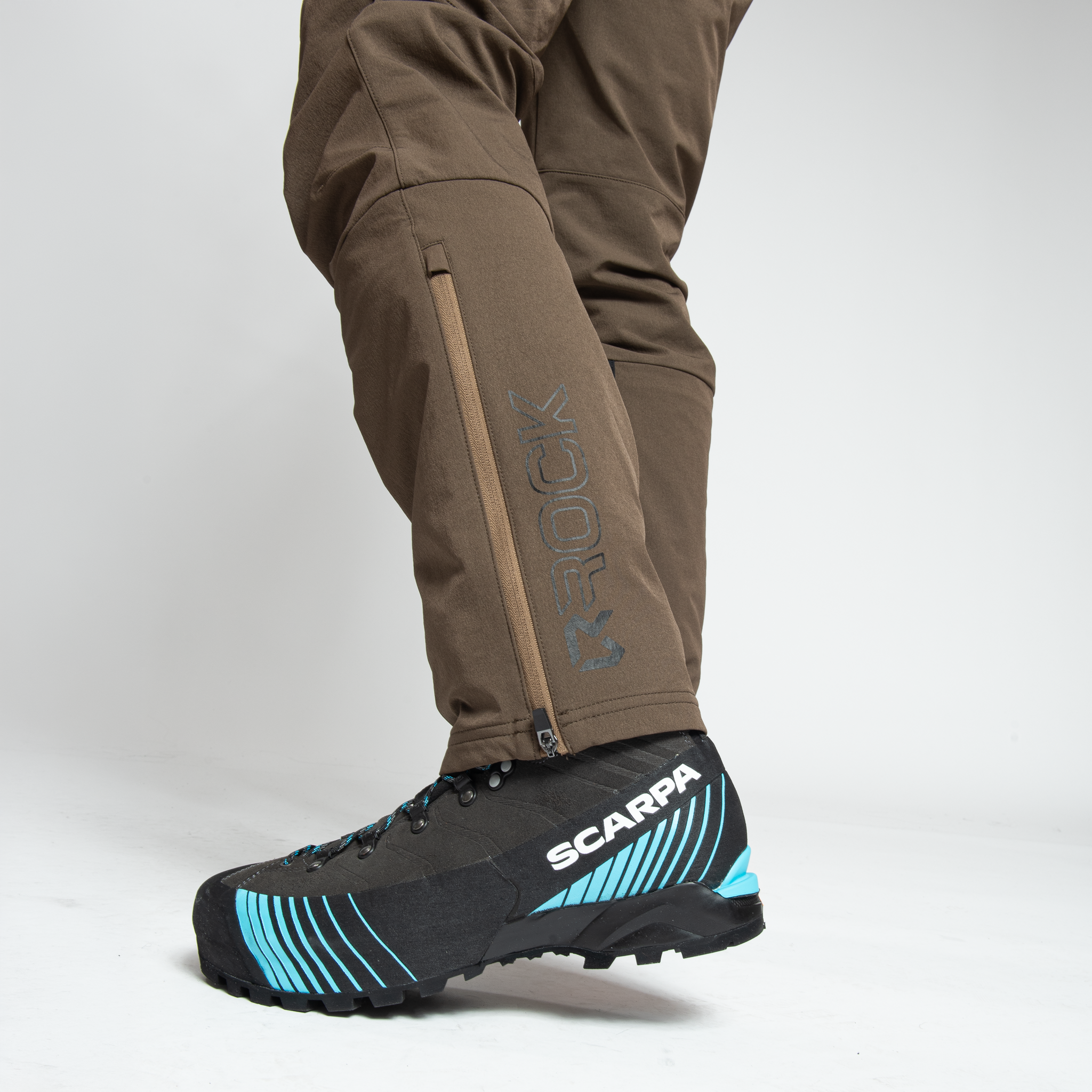 MONSERRATE MAN PANT